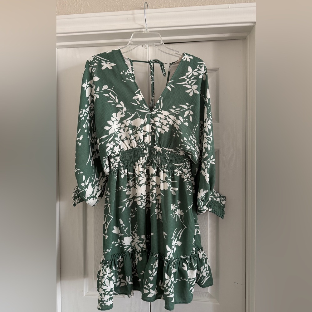 lovestitch Green and White Floral Tie-Back Dress